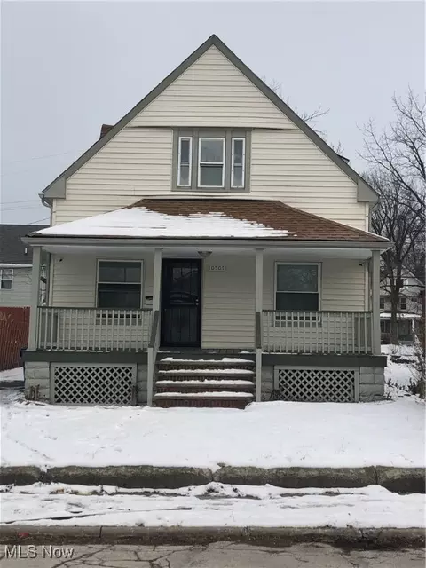 10507 Grandview Ave, Cleveland, OH 44104