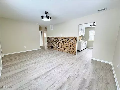 Living - 3928 Meadow Ln, Lorain, OH 44055 photo 4 of 4