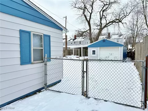 Exterior - 3928 Meadow Ln, Lorain, OH 44055 photo 4 of 4