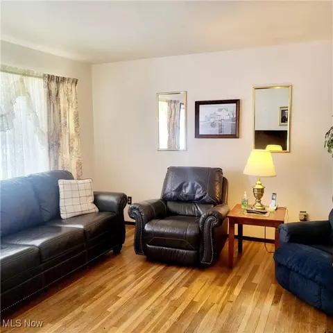 4613 Andover Ave, Lorain, OH 44055 photo 7