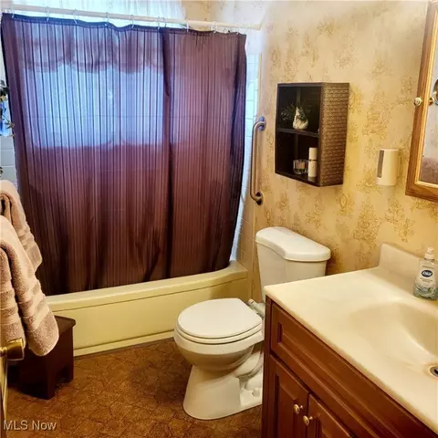 4613 Andover Ave, Lorain, OH 44055 photo 16