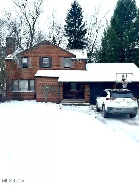 1488 S Belvoir Blvd, South Euclid, OH 44121