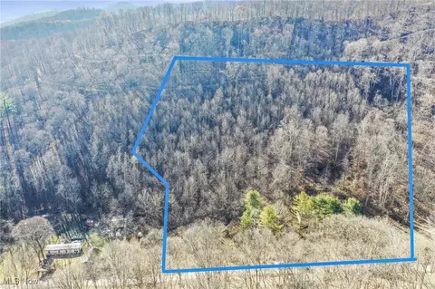 287 Skaggs Rd, Londonderry, OH 45647
