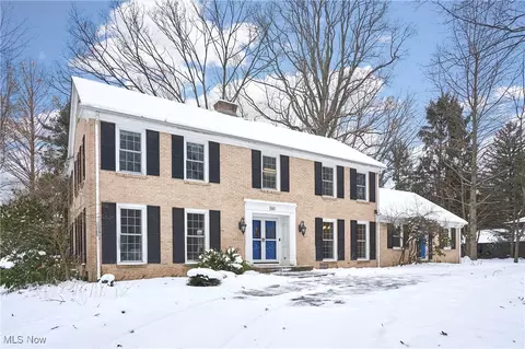 380 W Fairlawn Blvd, Akron, OH 44313
