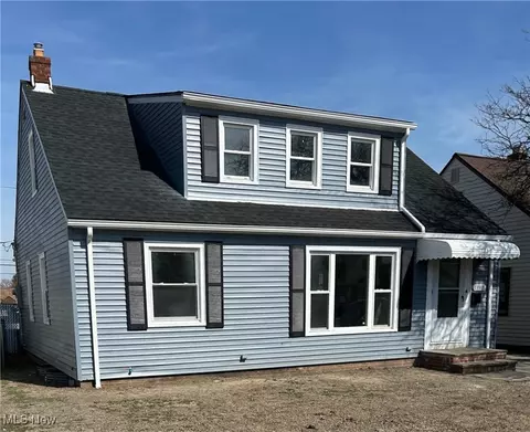 13909 Eastwood Blvd, Garfield Heights, OH 44125