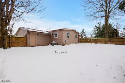 Exterior - 429 Morgan Ct, Lagrange, OH 44050 photo 5 of 8