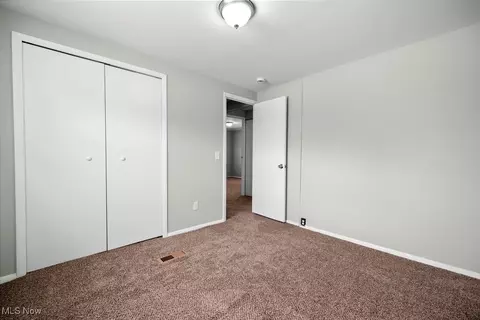 Bedroom - 429 Morgan Ct, Lagrange, OH 44050 photo 9 of 9