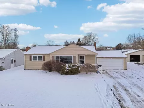2634 Brunswick Rd, Youngstown, OH 44511