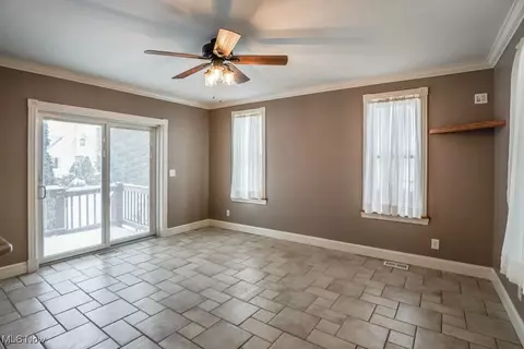 Living - 2854 Diamond St NE, Canton, OH 44721 photo 4 of 4