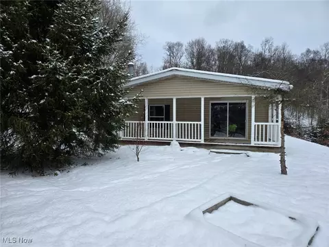 59288 Vocational Rd, Byesville, OH 43723