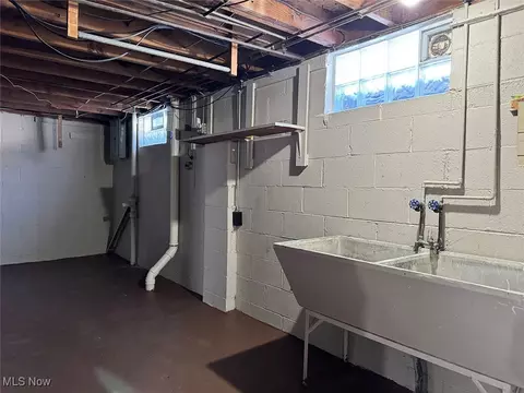 1344 Dunkeith Dr NW, Canton, OH 44708 photo 32