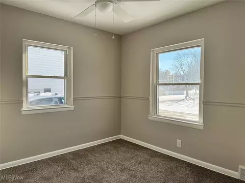 1344 Dunkeith Dr NW, Canton, OH 44708 photo 20