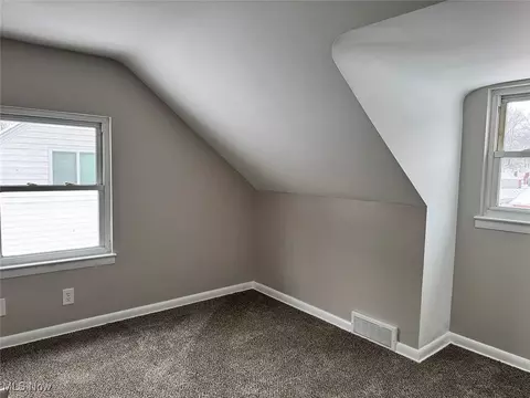 1344 Dunkeith Dr NW, Canton, OH 44708 photo 27