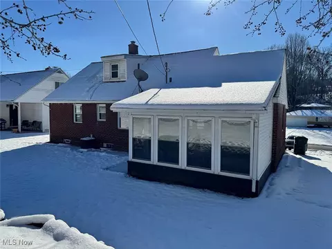 1344 Dunkeith Dr NW, Canton, OH 44708 photo 5