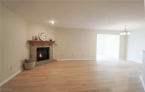 Living - 129 Westminster Way, Elyria, OH 44035 photo 1 of 8
