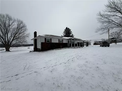 Exterior - 90575 Conotton Rd, Bowerston, OH 44695 photo 8 of 12