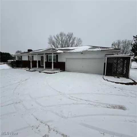Exterior - 90575 Conotton Rd, Bowerston, OH 44695 photo 2 of 12