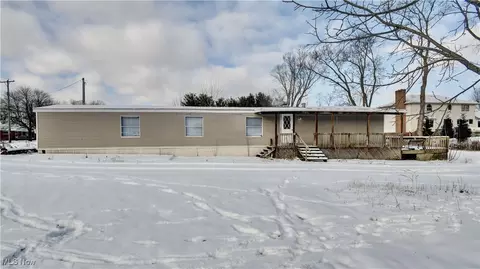 3505 State St NW, North Canton, OH 44720