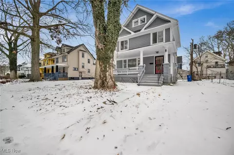 9507 Columbia Ave, Cleveland, OH 44108