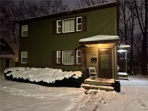 1403 Meriline St, Cuyahoga Falls, OH 44221