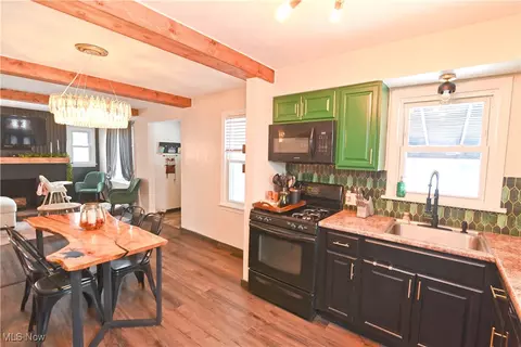 88 Helena Dr, Struthers, OH 44471 photo 8