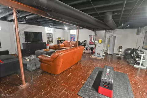 88 Helena Dr, Struthers, OH 44471 photo 31