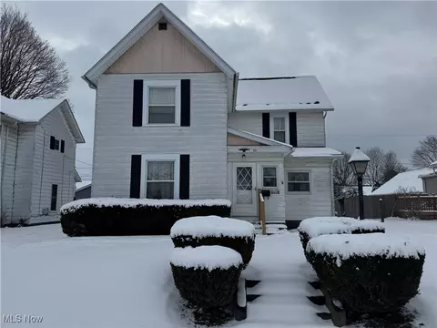 321 E Russell Ave, West Lafayette, OH 43845