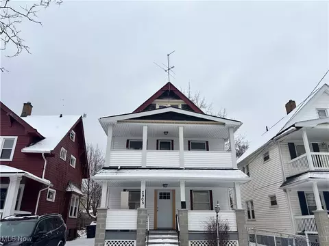 2905 E 119th St, Cleveland, OH 44120