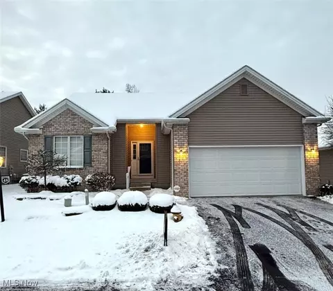 48 Greystone, Poland, OH 44514