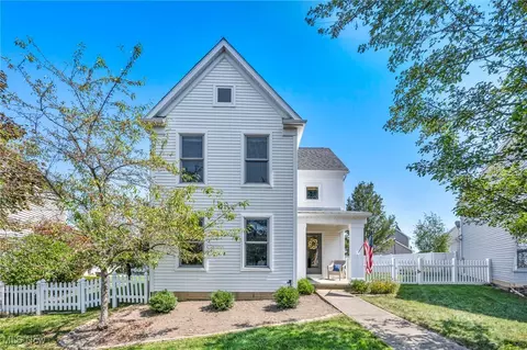 1150 Chapman Ln #36, Medina, OH 44256