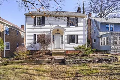 137 N Rose Blvd, Akron, OH 44302