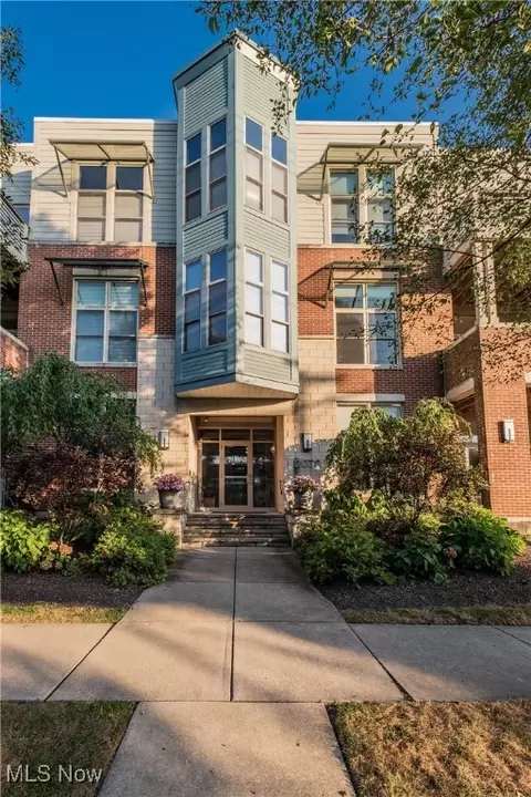 2079 Random Rd #102, Cleveland, OH 44106