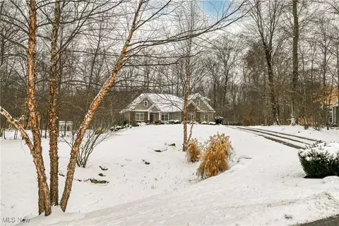 3754 Heron Creek Dr, Rootstown, OH 44272