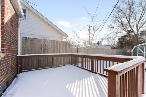 128 Roosevelt Ave, Elyria, OH 44035 photo 31