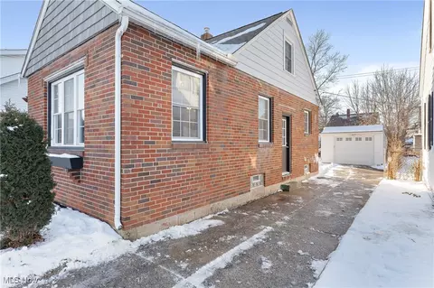 128 Roosevelt Ave, Elyria, OH 44035 photo 36