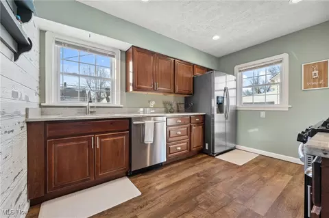 128 Roosevelt Ave, Elyria, OH 44035 photo 12