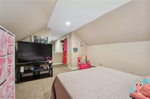 128 Roosevelt Ave, Elyria, OH 44035 photo 25