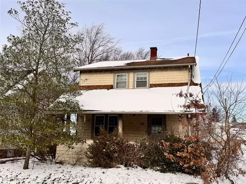 2615 10th St NW, Canton, OH 44708