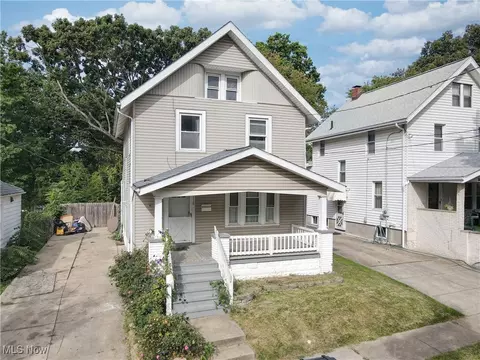 1118 Collinwood Ave, Akron, OH 44310