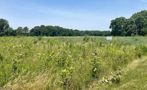 Tumney Trail Drive, Norwalk, OH 44857