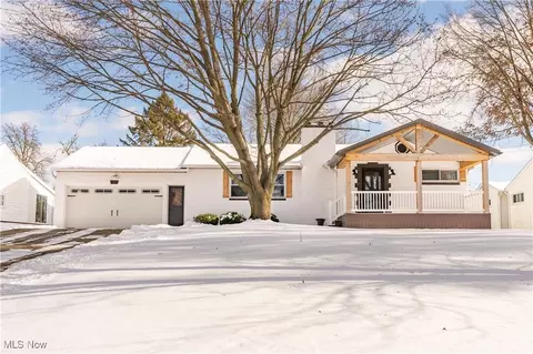 5806 Lake Cable Ave NW, Canton, OH 44718