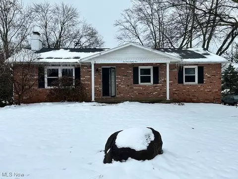 1784 Viking Ave, Orrville, OH 44667