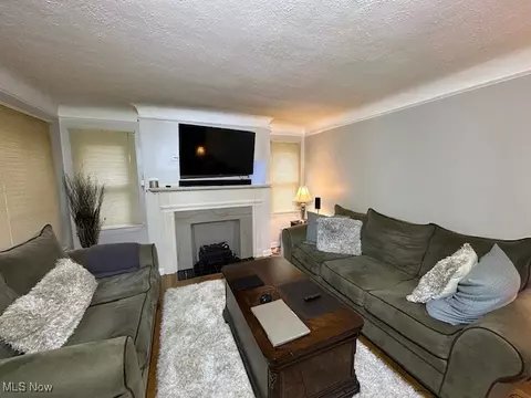 2080 E 224th St, Euclid, OH 44117 photo 5