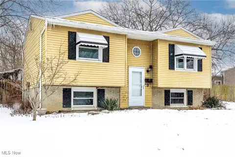 371 Washington Cir, Oberlin, OH 44074
