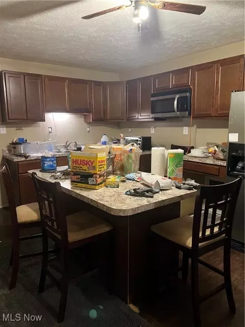 2203 E 44th St, Ashtabula, OH 44004 photo 2
