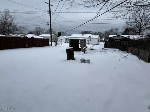 2203 E 44th St, Ashtabula, OH 44004 photo 25