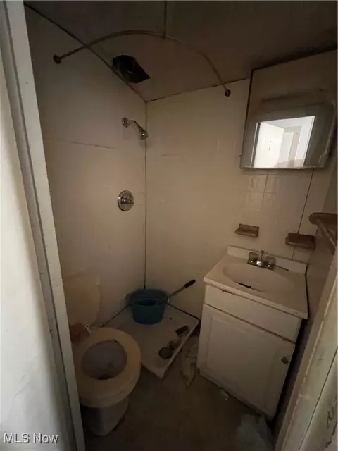 2203 E 44th St, Ashtabula, OH 44004 photo 18