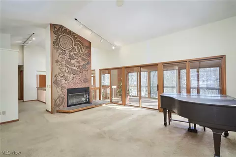4721 Copley Rd, Akron, OH 44321 photo 3