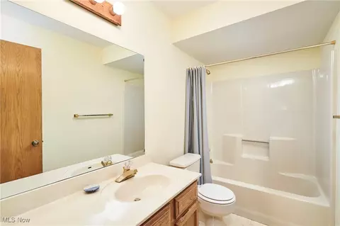 4721 Copley Rd, Akron, OH 44321 photo 21