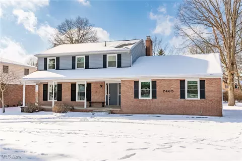 7465 Market Ave N, Canton, OH 44721